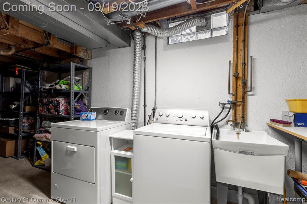 635 N Rosevere Avenue, Dearborn, MI 48128 — Photo 33