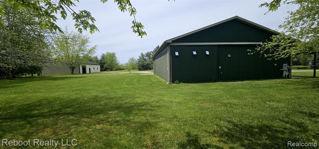 12935 Metcalf Road, Emmett, MI 48022 — Photo 46