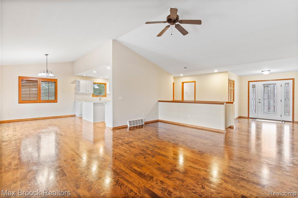 3565 JONES Road, North Branch, MI 48461 — Photo 5