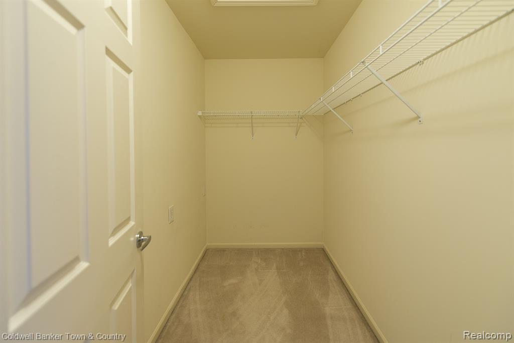 6711 CORTLAND Avenue, Brighton, MI 48114 — Photo 24
