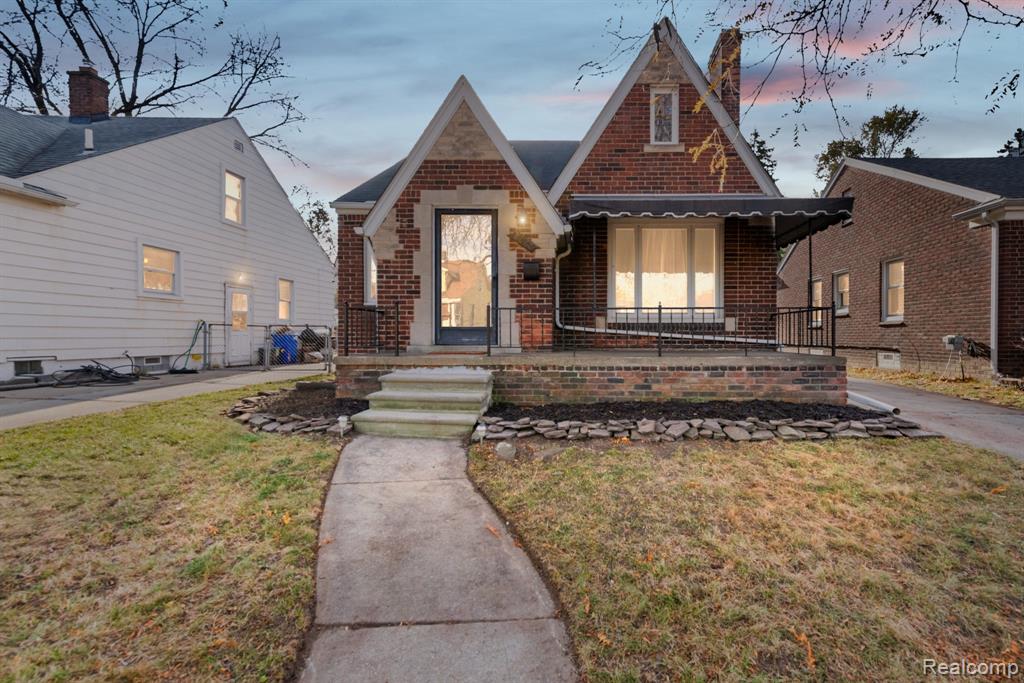 8060 Edward Avenue, Center Line, MI 48015 — Photo 3