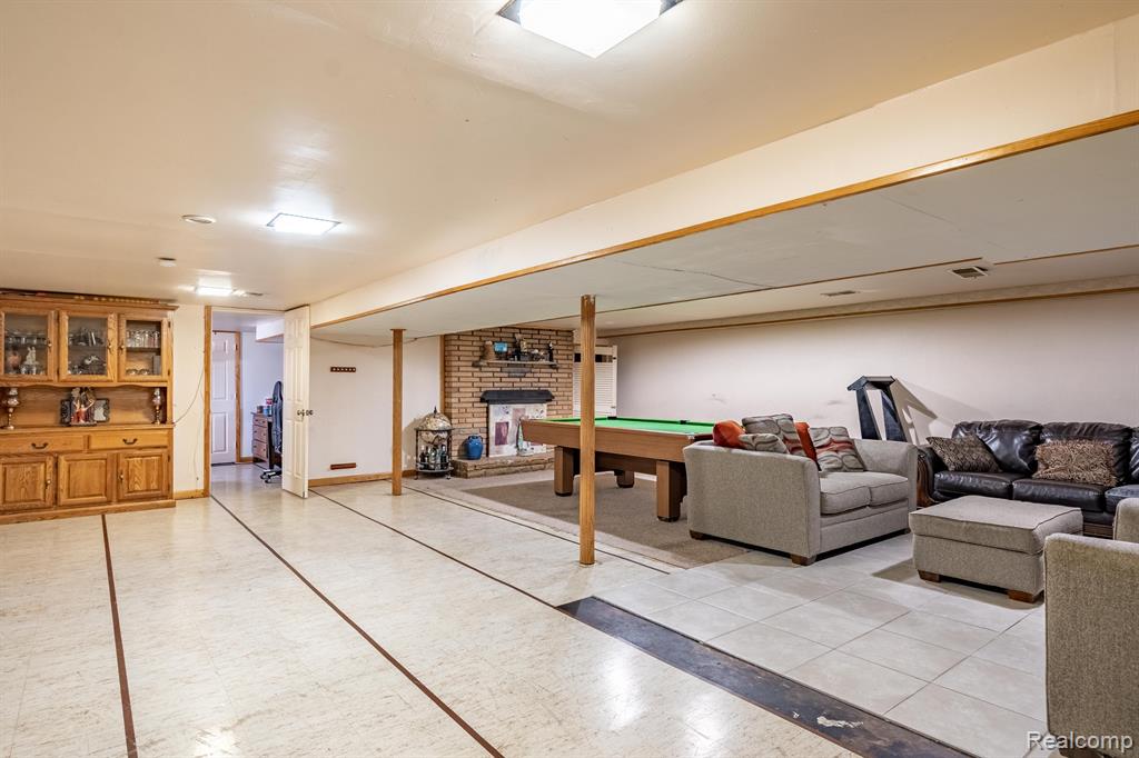 42323 TESSMER Drive, Sterling Heights, MI 48314 — Photo 29