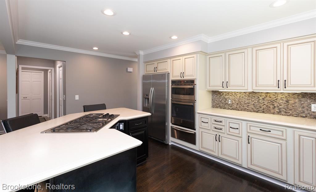 4780 CIDER HILL Drive, Rochester, MI 48306 — Photo 21