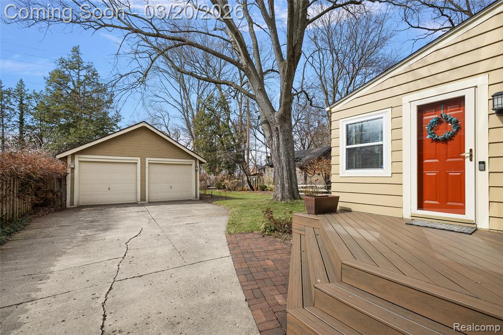 16811 Plainview Avenue, Detroit, MI 48219 — Photo 54