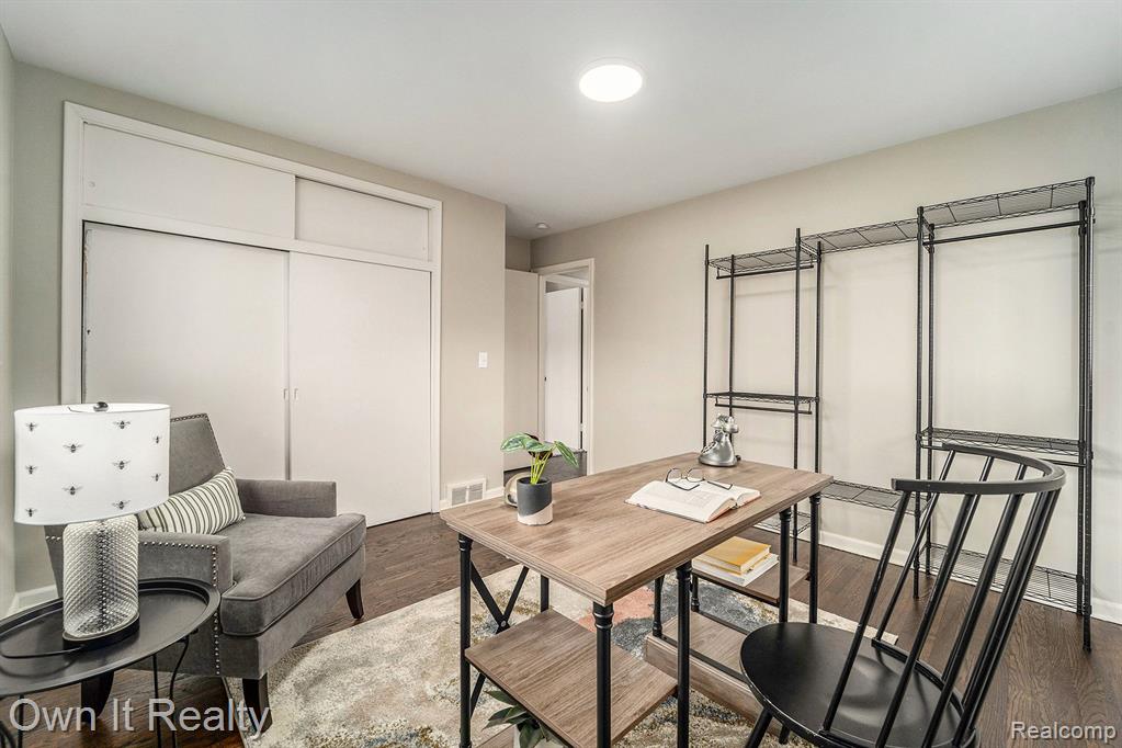 5972 MCMILLAN Street, Dearborn Heights, MI 48127 — Photo 16