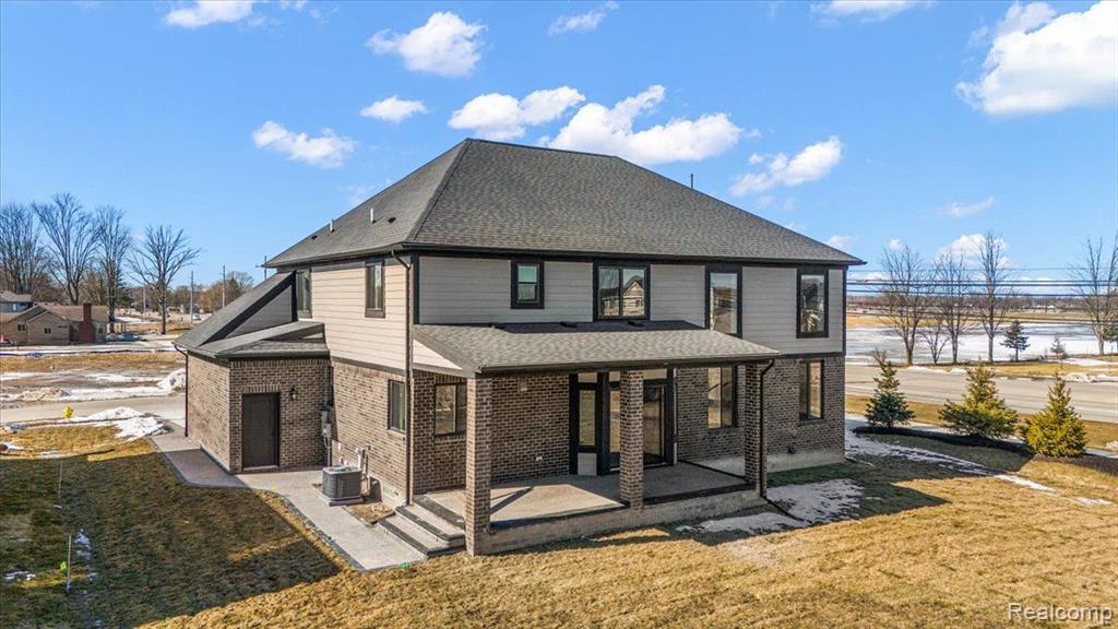 50998 MISTWOOD Drive, Macomb, MI 48042 — Photo 5