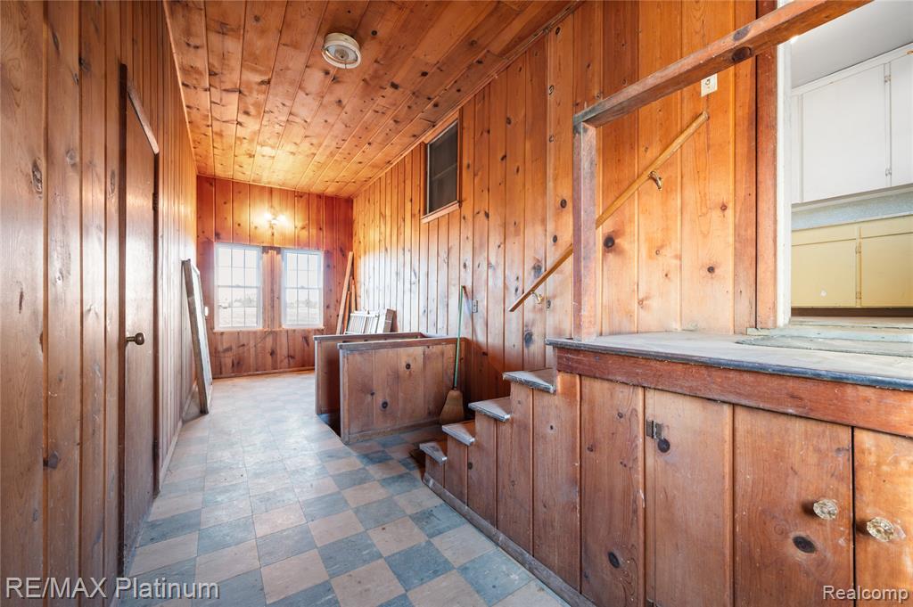 1136 S Nichols Road, Swartz Creek, MI 48473 — Photo 38