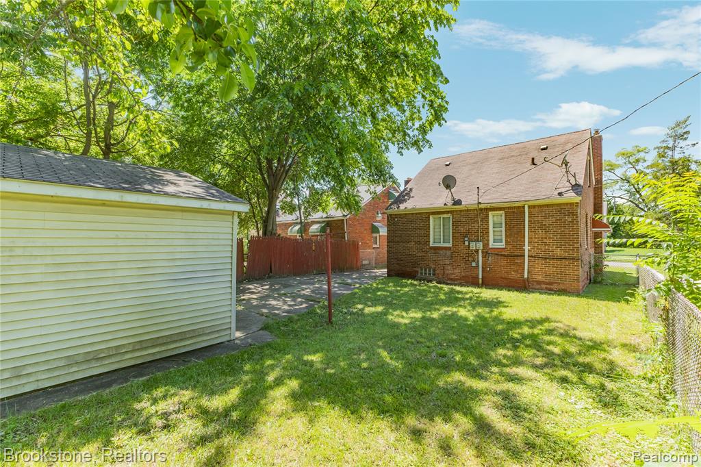 20214 Greeley Street, Highland Park, MI 48203 — Photo 33