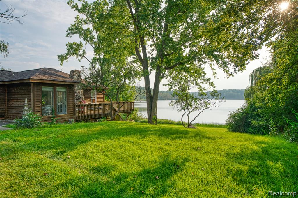 6304 Appleton Drive, Brighton, MI 48116 — Photo 23