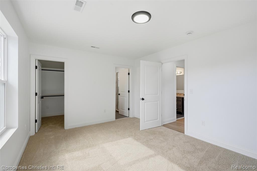 27828 Groveland Street, Madison Heights, MI 48071 — Photo 16