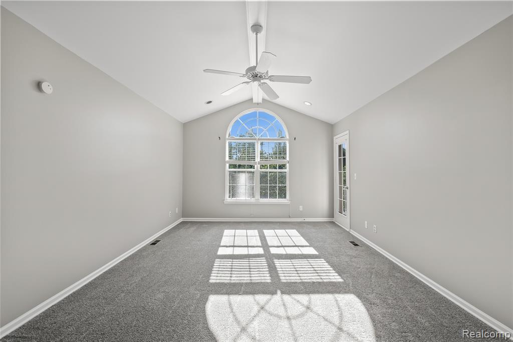 51 N Squirrel Road, Auburn Hills, MI 48326 — Photo 19