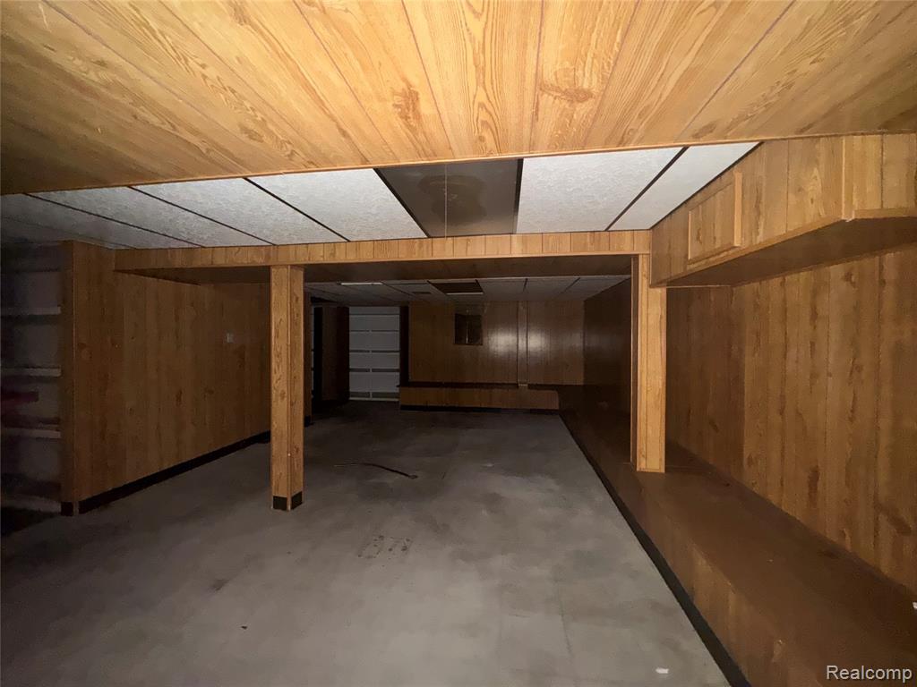 7863 Woodingham, West Bloomfield, MI — Photo 31