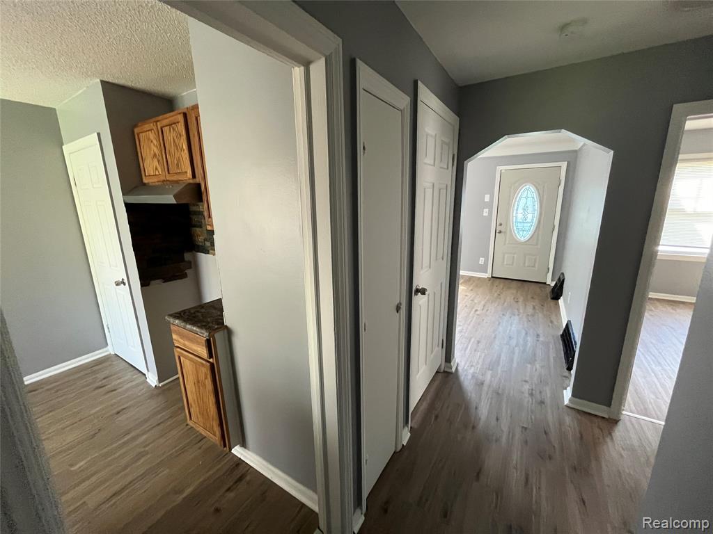 15645 Liberal Street, Detroit, MI 48205 — Photo 4