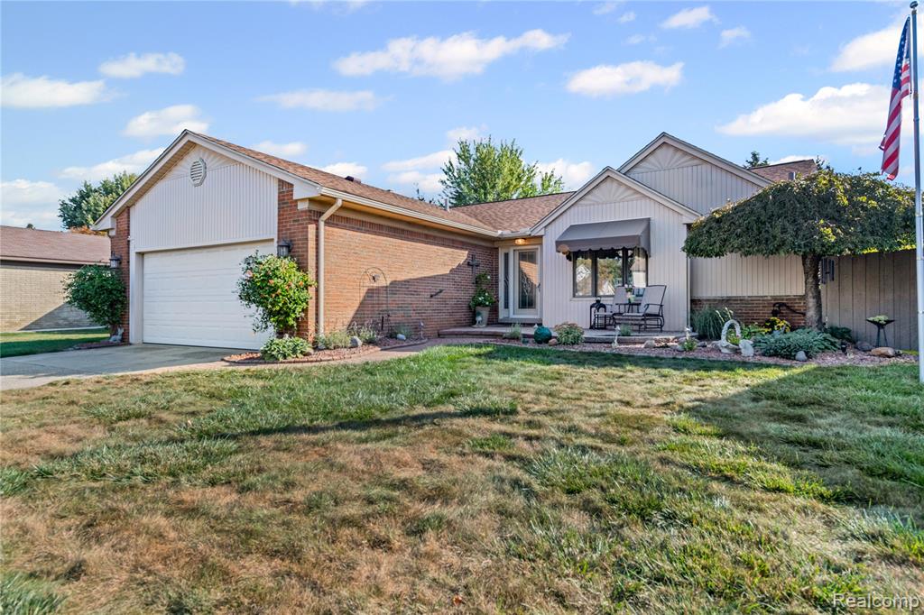47340 Chrys Road, Macomb, MI 48044 — Photo 2