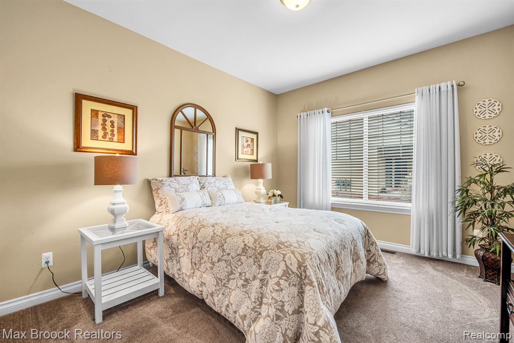 259 VICTORIA Drive, Dexter, MI 48130 — Photo 12
