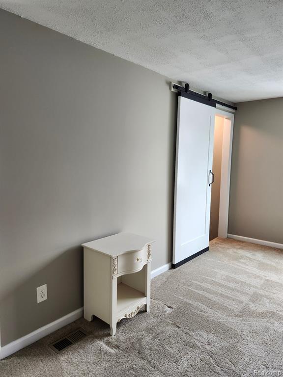732 HARTNER Drive, Holly, MI 48442 — Photo 25