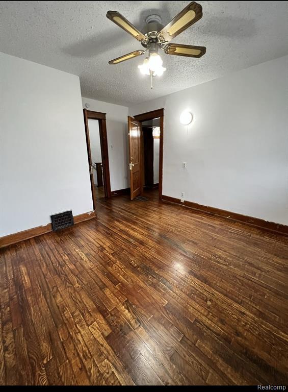 815 W Genesee Avenue, Saginaw, MI 48602 — Photo 14