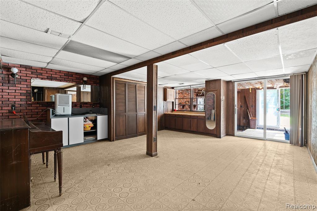 9044 Kemper Drive, South Lyon, MI 48178 — Photo 25