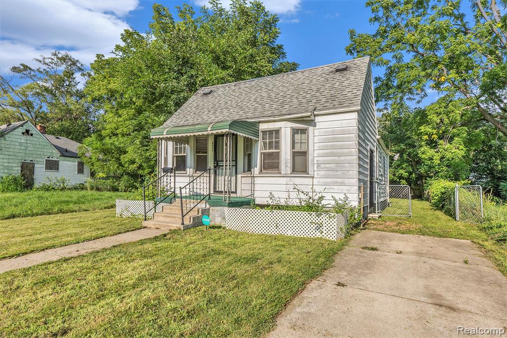 8434 BRACE Street, Detroit, MI 48228 — Photo 2