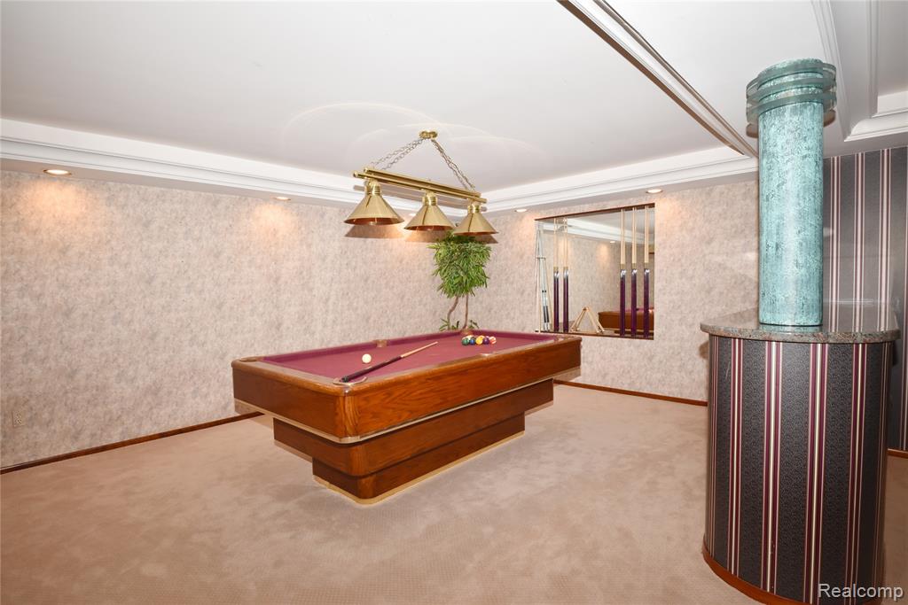 821 River Bend Drive, Rochester Hills, MI 48307 — Photo 31