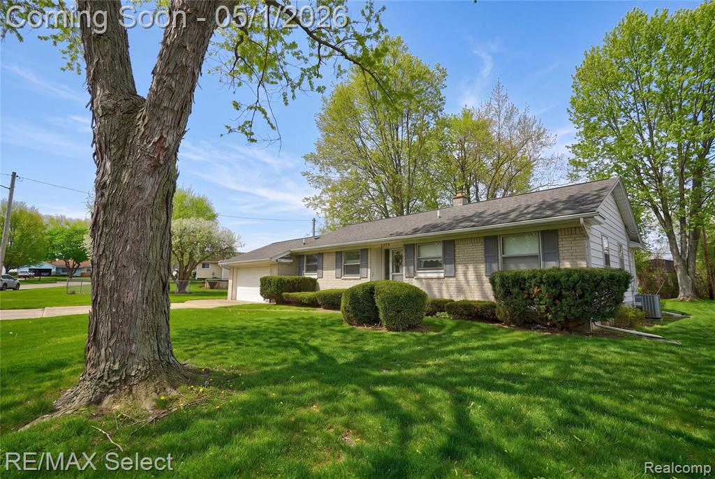 4476 Old Carriage Road, Flint, MI 48507 — Photo 2