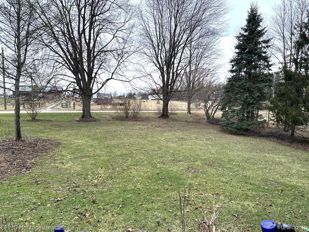 9776 Marsh Road, Fowlerville, MI 48836 — Photo 18