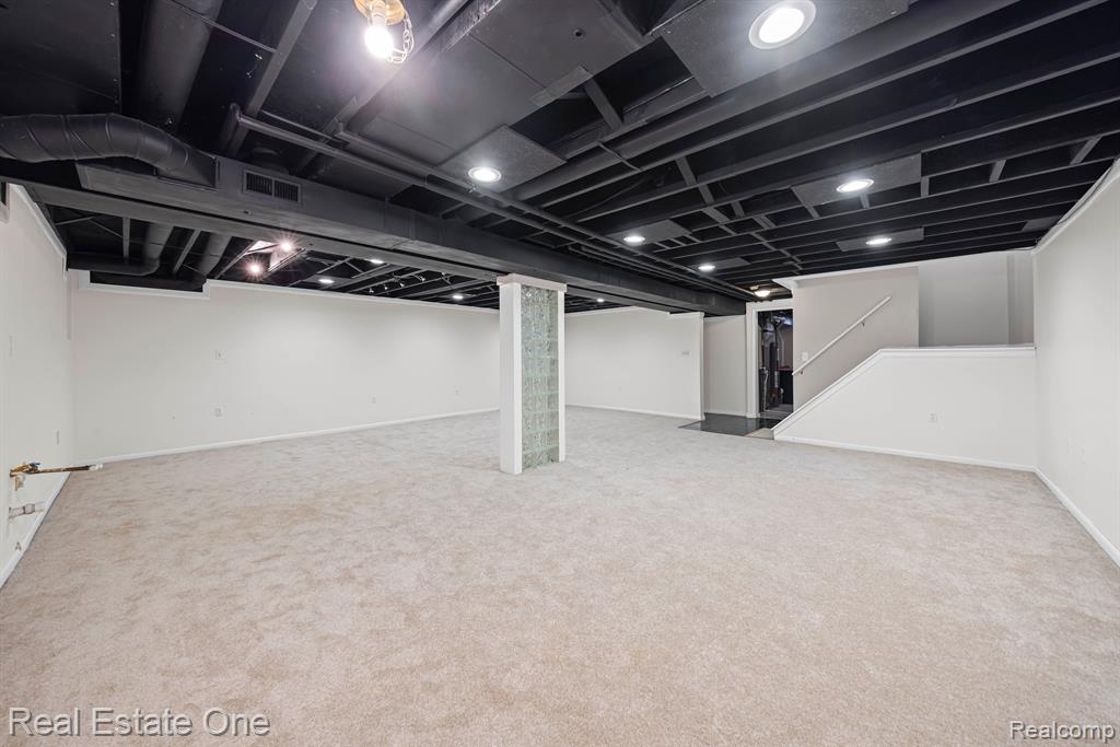 44470 MIDWAY Drive, Novi, MI — Photo 31