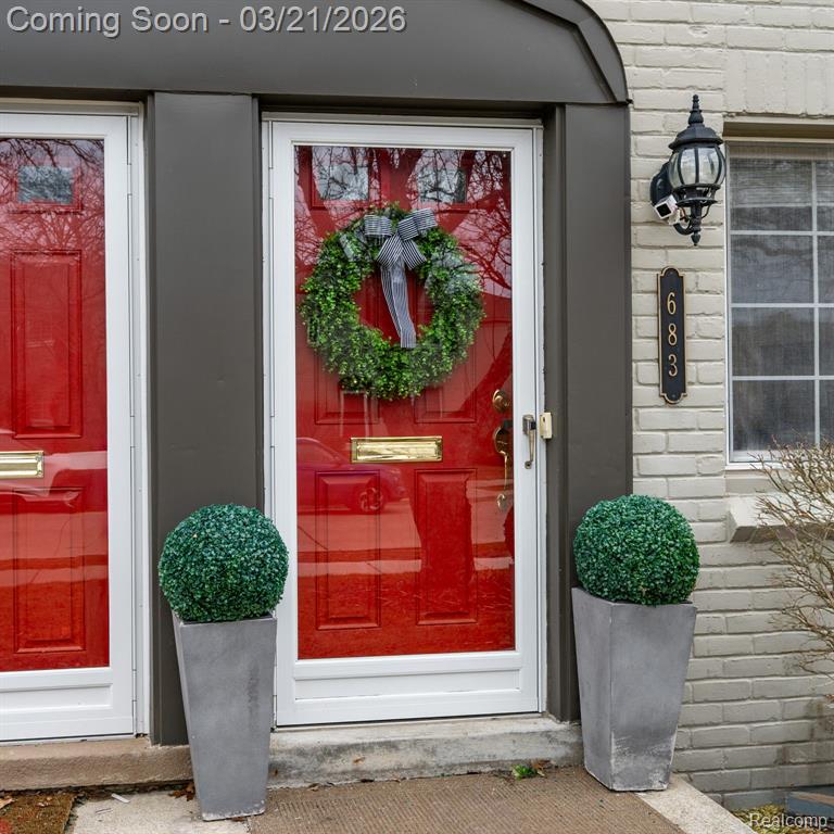 683 Graefield Court, Birmingham, MI 48009 — Photo 5