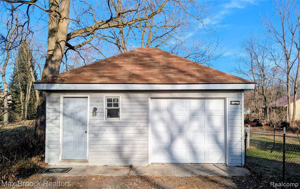 6227 Clarkston Road, Clarkston, MI — Photo 27