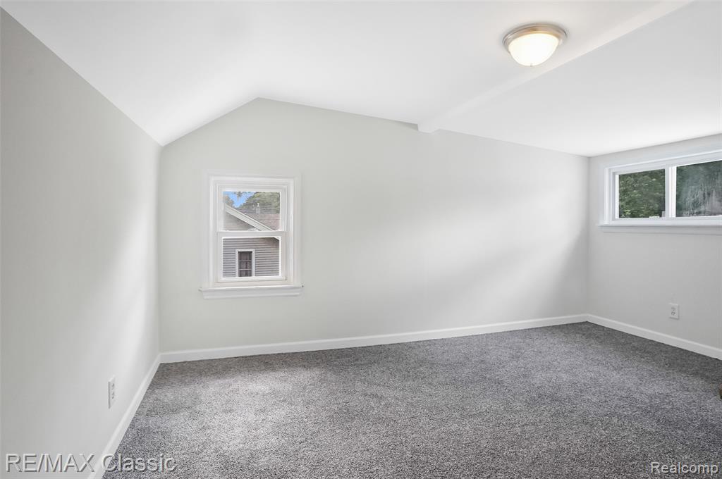 525 E Lewiston Avenue, Ferndale, MI 48220 — Photo 17