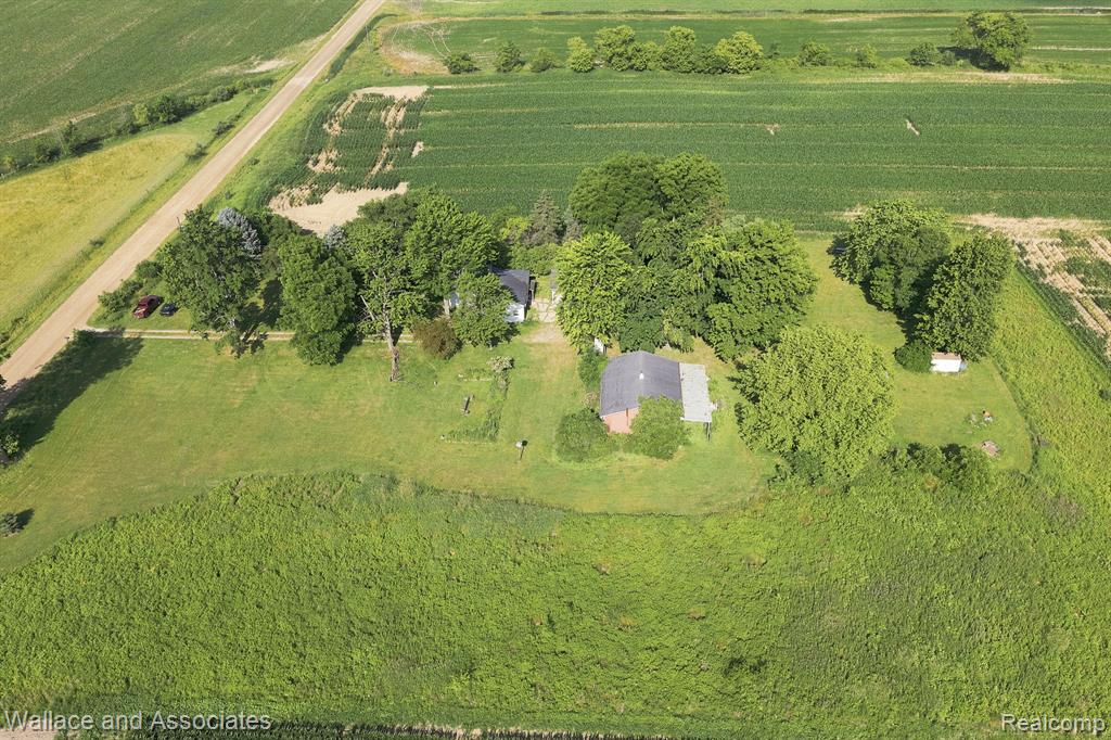 5949 Roach Road, Croswell, MI 48422 — Photo 7