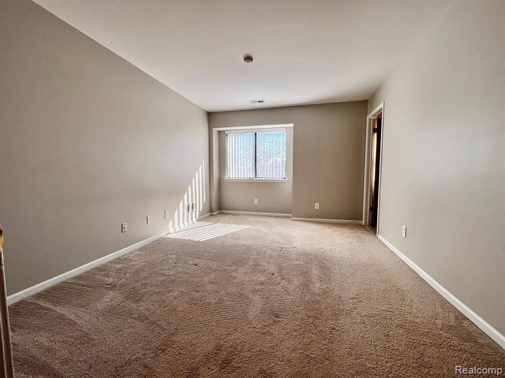 42601 LILLEY POINTE Drive, Canton, MI 48187 — Photo 7
