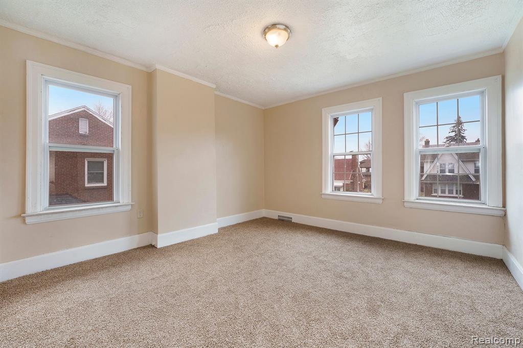 221 W Grixdale, Highland Park, MI 48203 — Photo 25