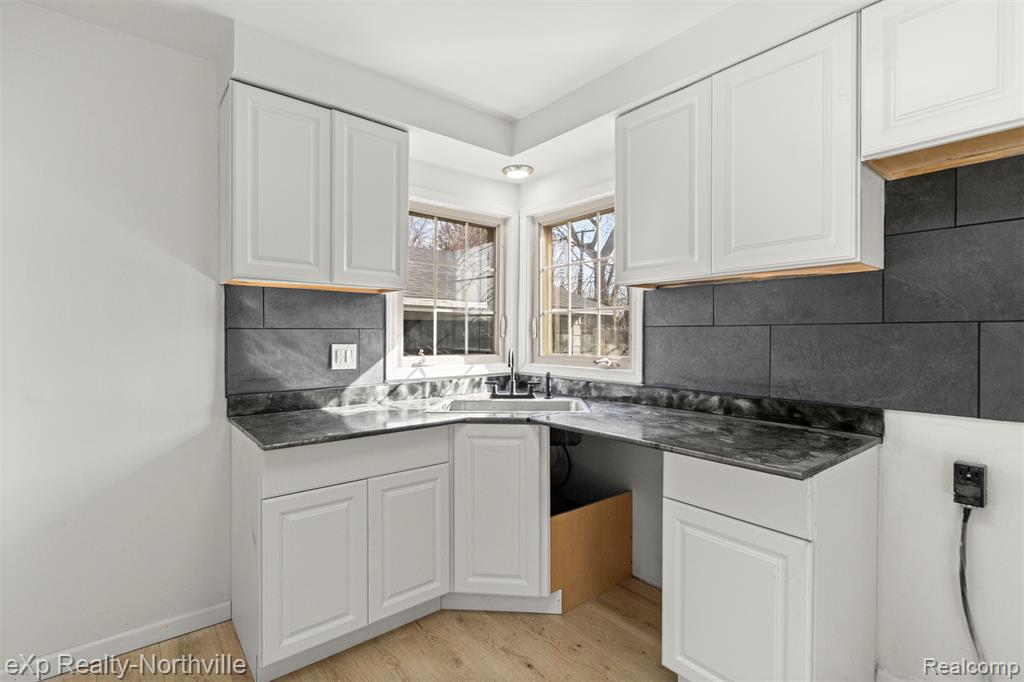 4675 Julius Boulevard, Westland, MI 48186 — Photo 15