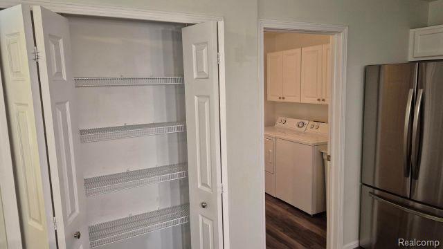 5203 Chesapeake Circle, Walled Lake, MI 48390 — Photo 17