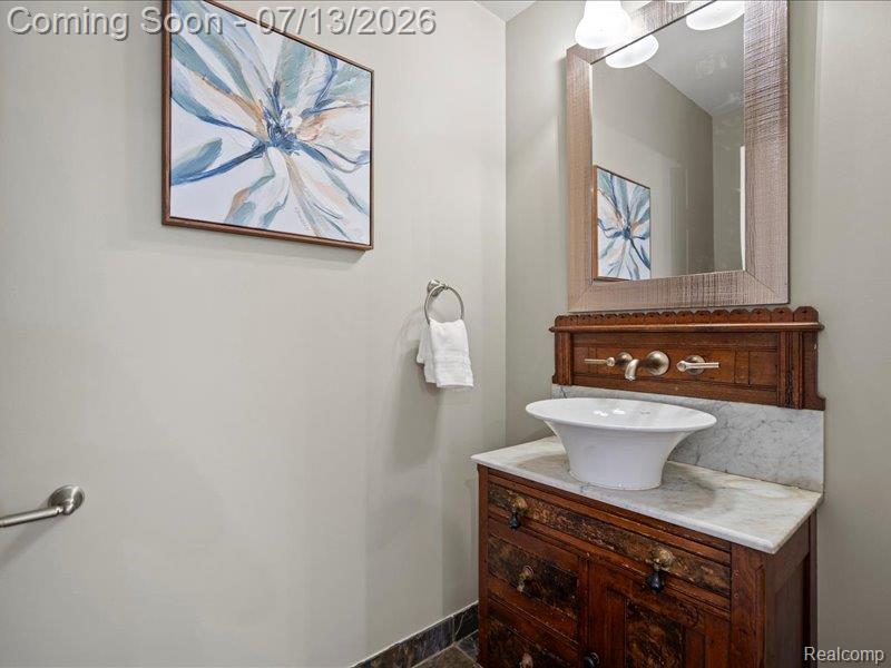 6420 Commerce Road, West Bloomfield, MI 48324 — Photo 31