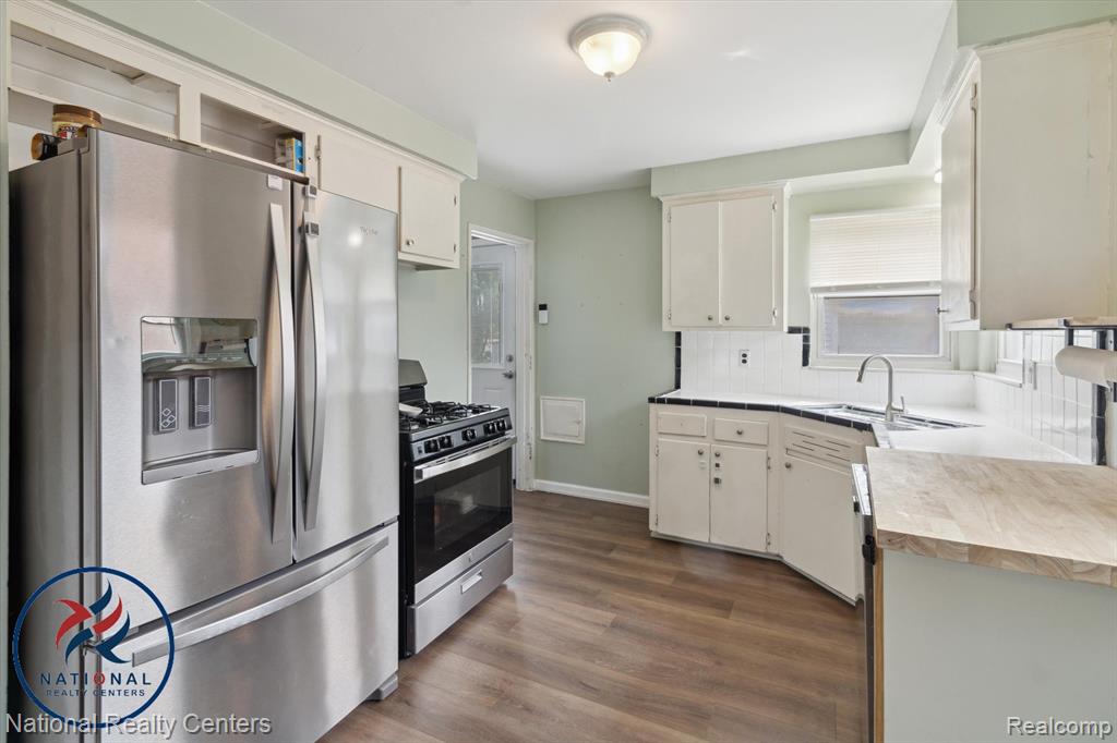 9036 Nathaline, Redford, MI 48239 — Photo 15