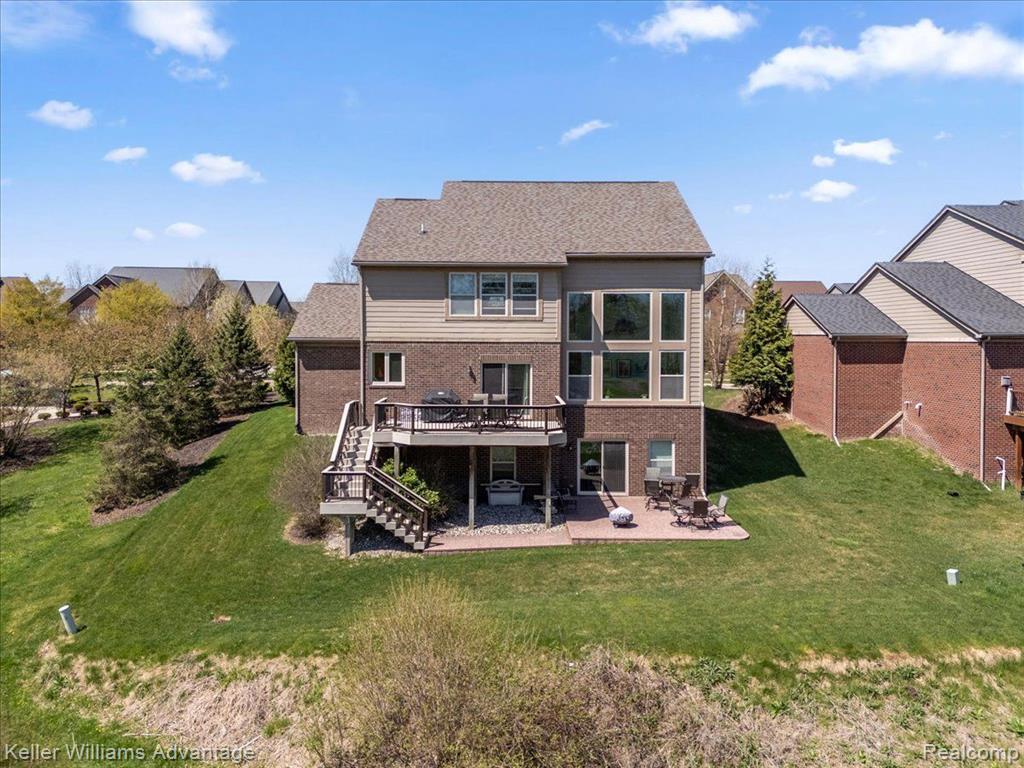 51146 UPLAND VIEW Street, Canton, MI 48188 — Photo 43