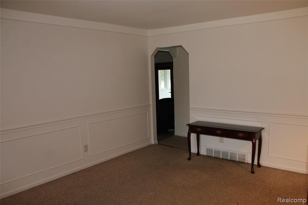 4986 Jackson Street, Trenton, MI 48183 — Photo 8