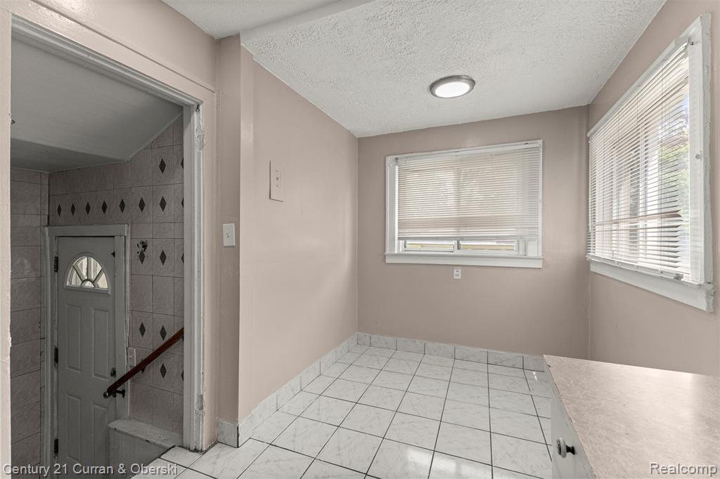 7026 Steadman Street, Dearborn, MI 48126 — Photo 18