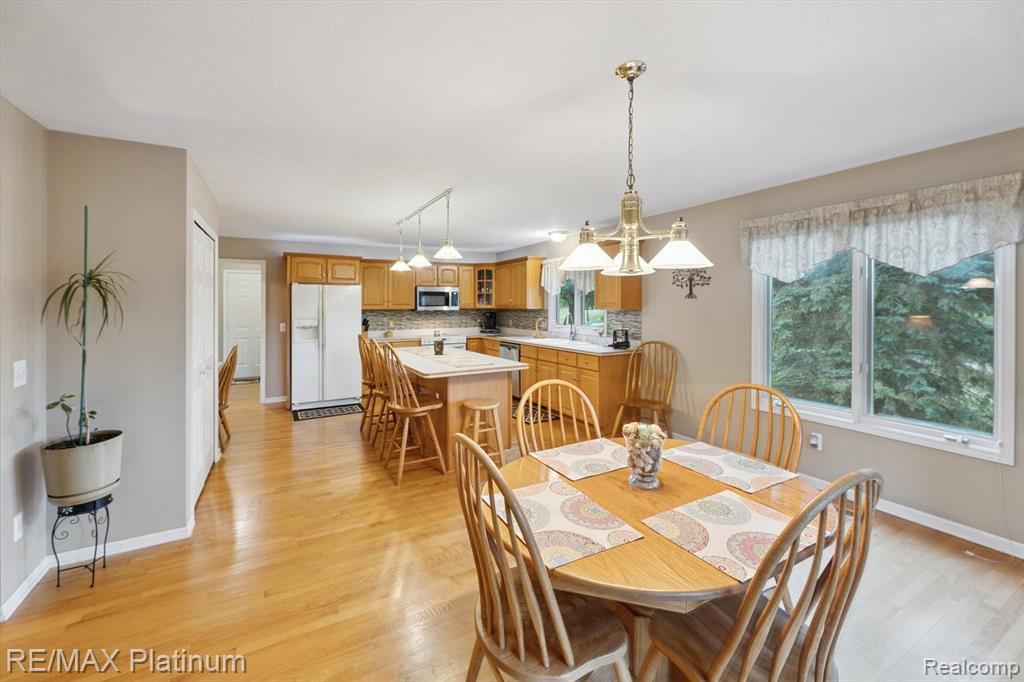 8872 Thornapple Drive, Pinckney, MI 48169 — Photo 24