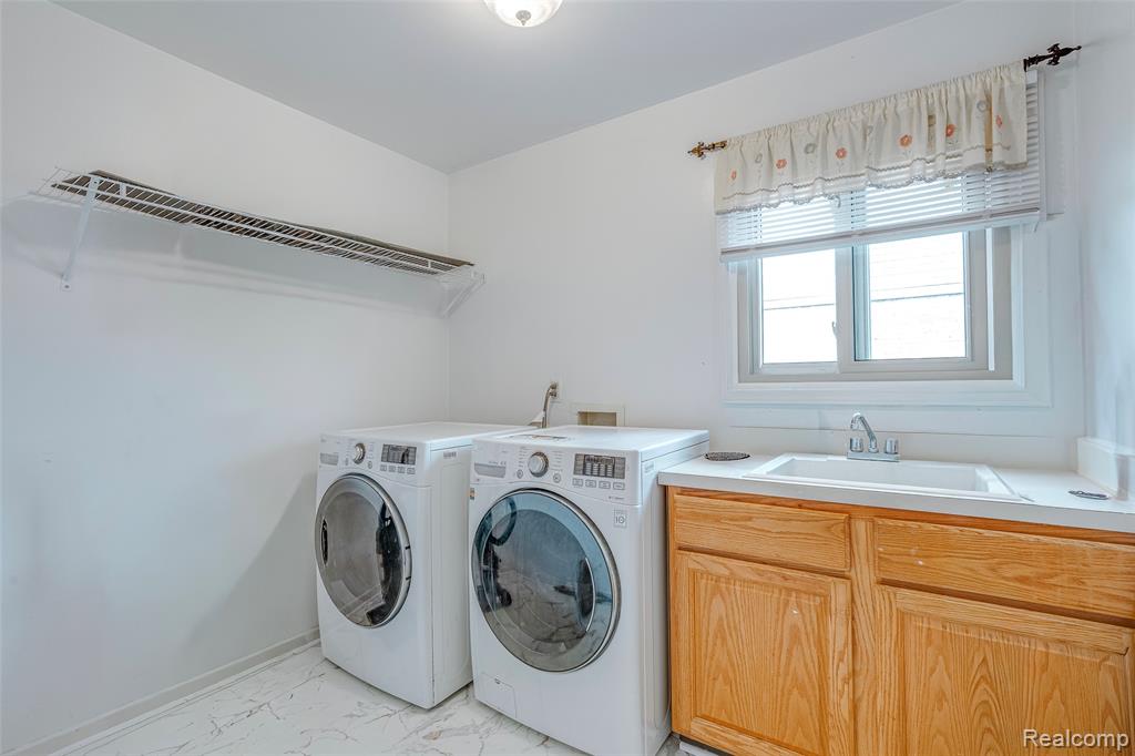 6815 Norwood Drive, Canton, MI 48187 — Photo 16