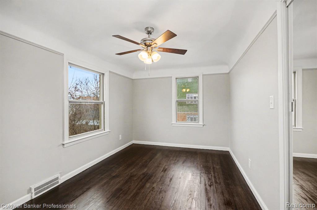 5266 Devonshire Road, Detroit, MI 48224 — Photo 17