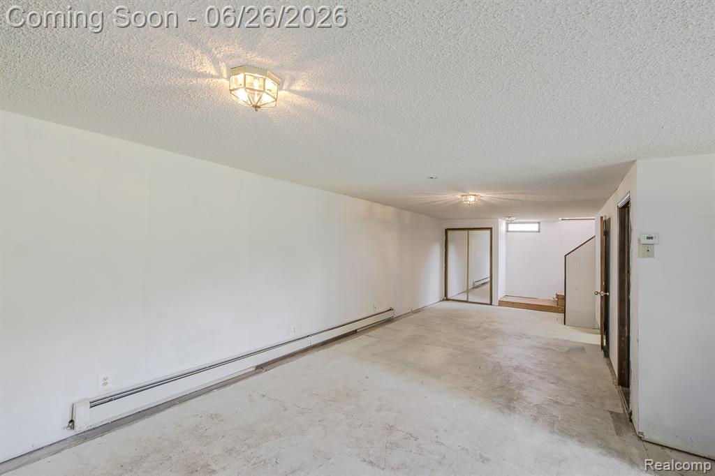 9635 Ortonville Road, Clarkston, MI 48348 — Photo 18