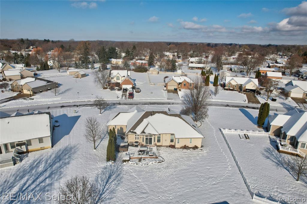 7065 Crosswinds Drive, Swartz Creek, MI 48473 — Photo 29