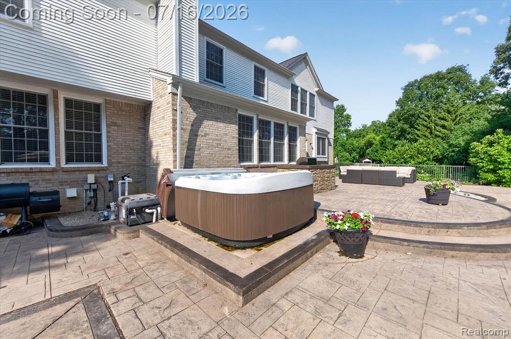 48560 Manhattan Circle, Canton, MI 48188 — Photo 45