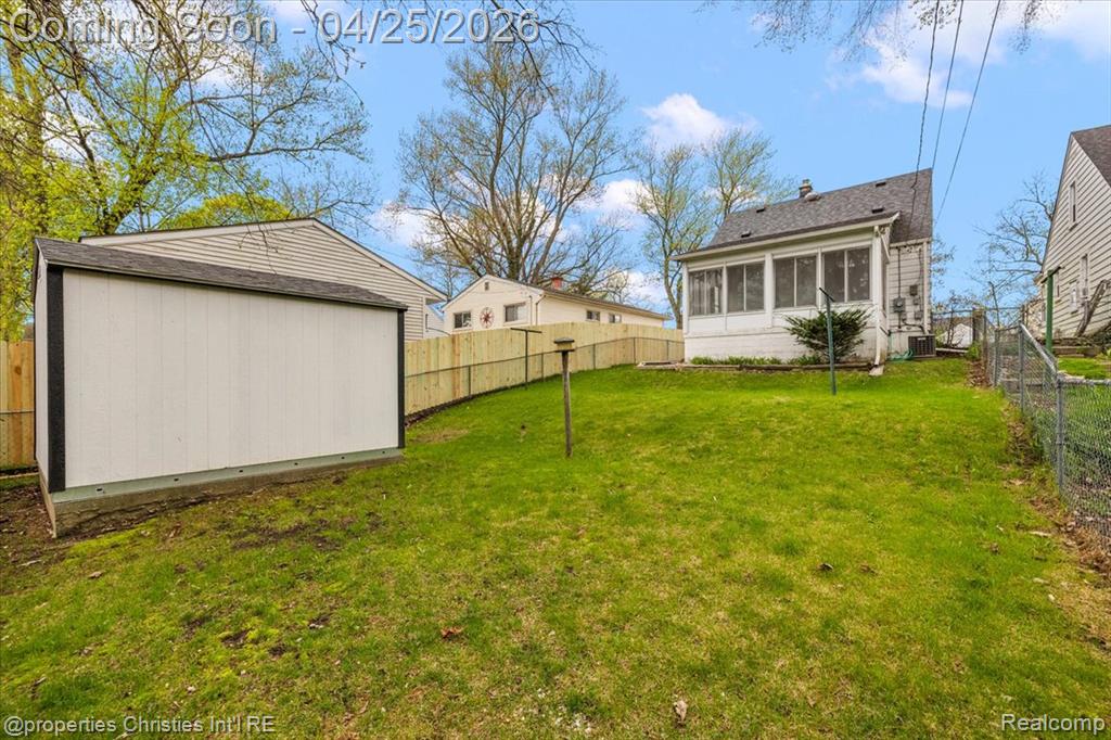 25373 Ivanhoe, Redford, MI 48239 — Photo 7