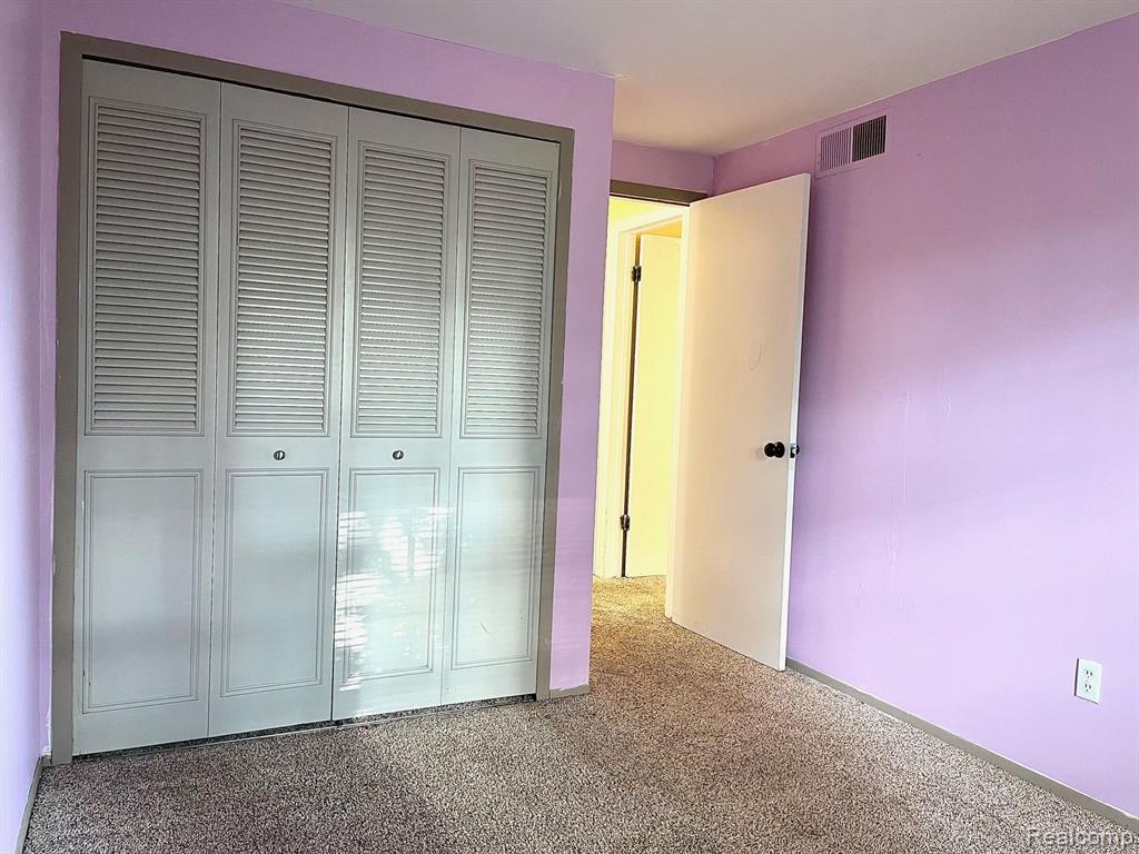 39554 OLD DOMINION Drive, Clinton Twp, MI 48038 — Photo 12