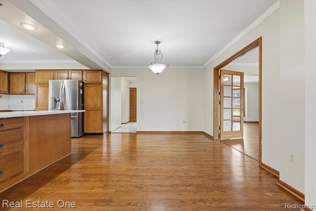 720 Essex Drive, Rochester Hills, MI 48307 — Photo 14