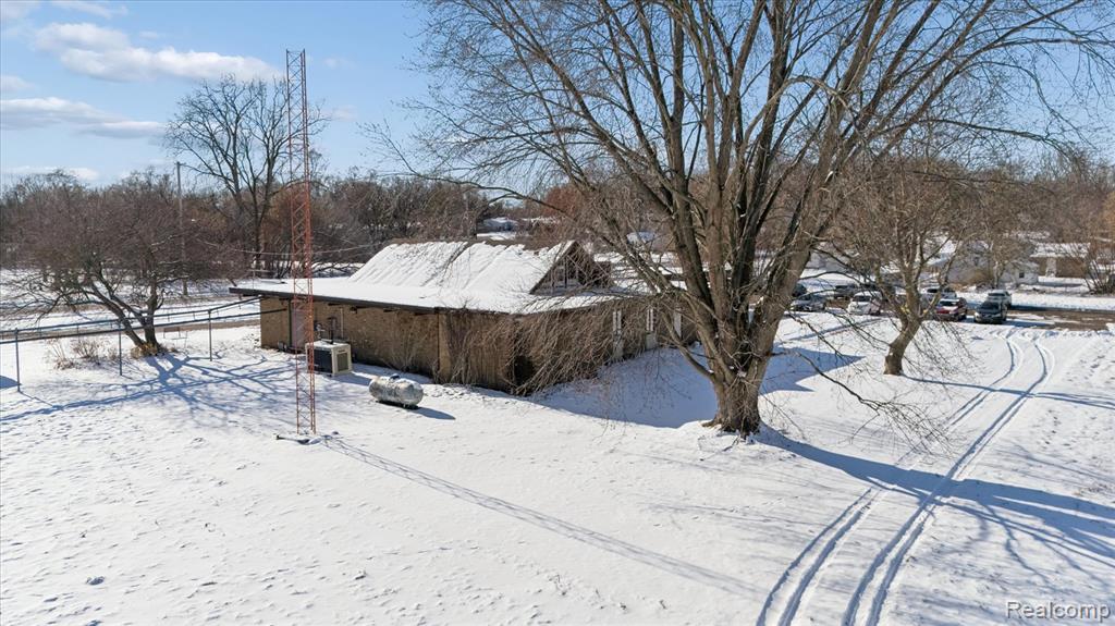 600 W CAVANAUGH Road, Lansing, MI 48910 — Photo 10